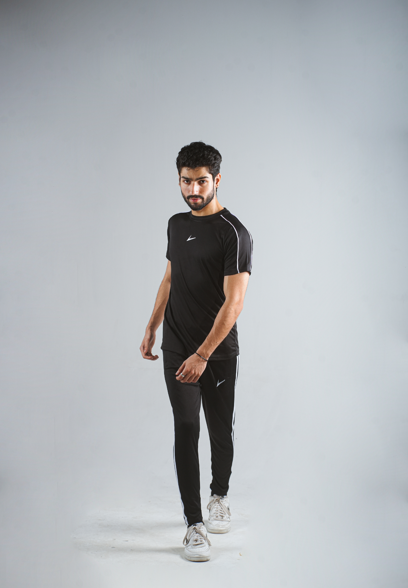 Power Tracksuit – Black